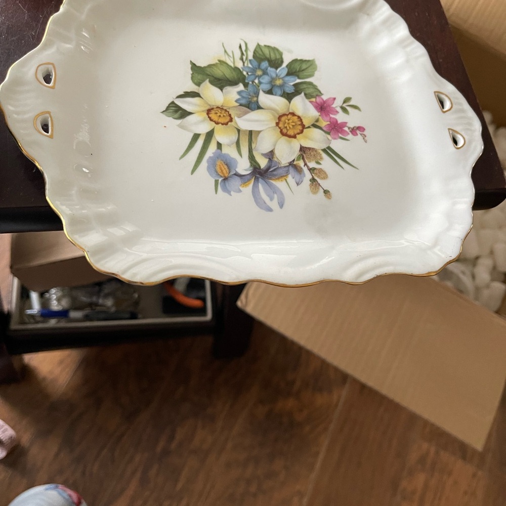 Floral Decorative Plate with Gold Trim
